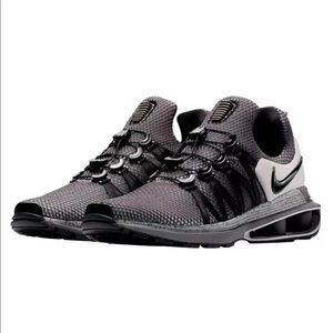 nike shox gravity mens running shoes